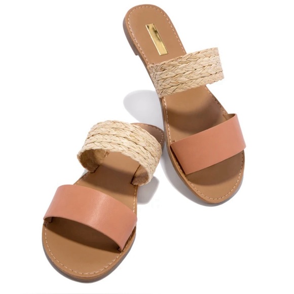 🌸 Cute Sandal Slides! 🌸 - Picture 1 of 3